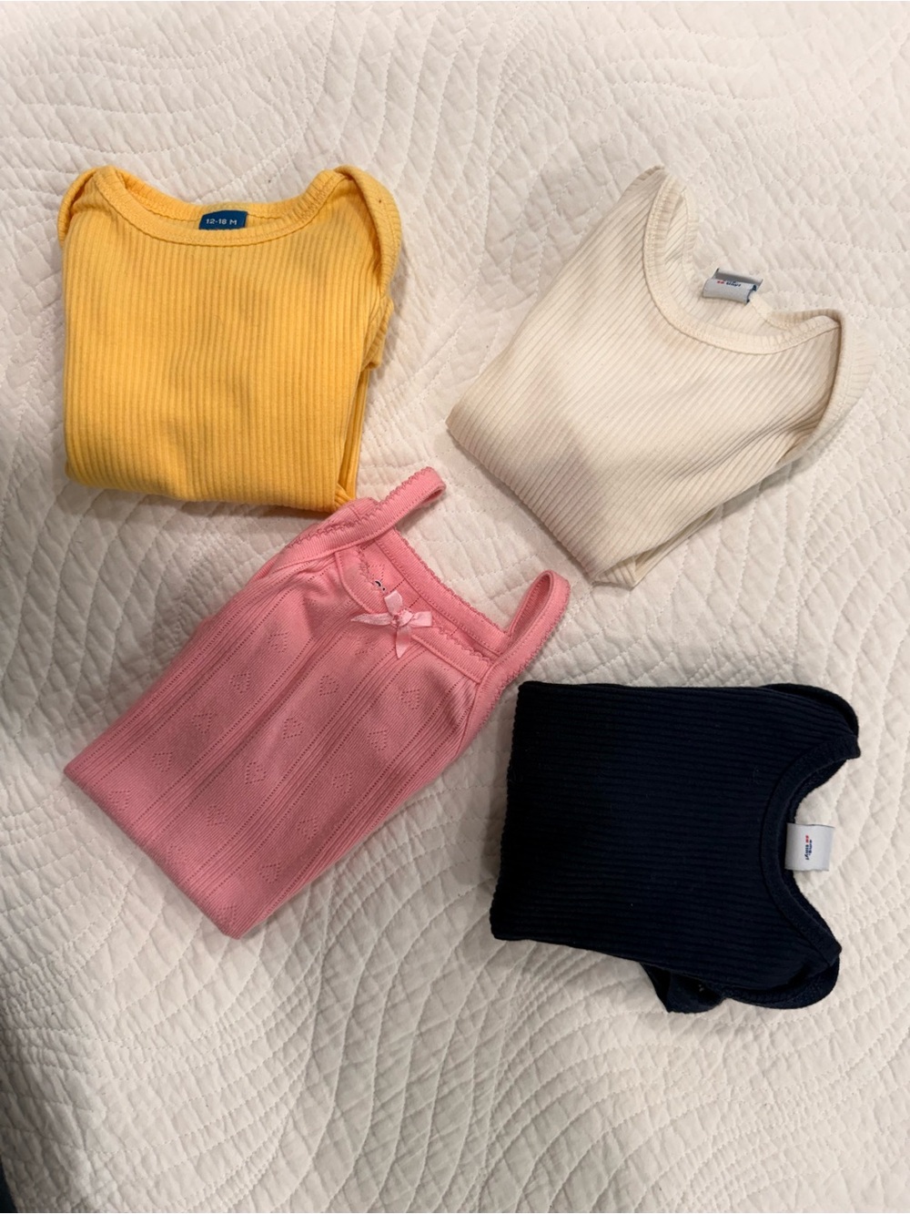 Bundle of 4 Old Navy Yellow, Cream, Pink & Navy Ribbed Kids Tanks and Tees 12-18